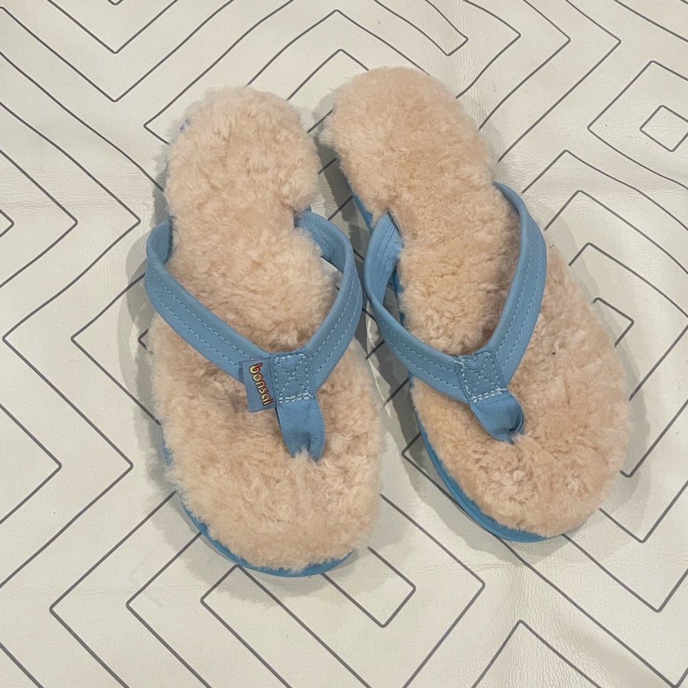 Bonsai Blue Fur Lined Thong Sandals